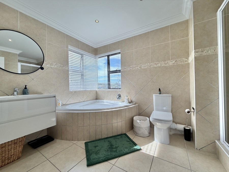 2 Bedroom Property for Sale in Ferreira Town Eastern Cape